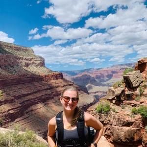 Meet your Posher, Annie